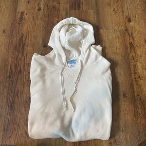 Levi’s Men’s White Shirt With Hood